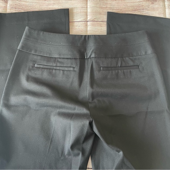 Express brand, Editor flared leg pants in black, size 4S - Picture 7 of 7